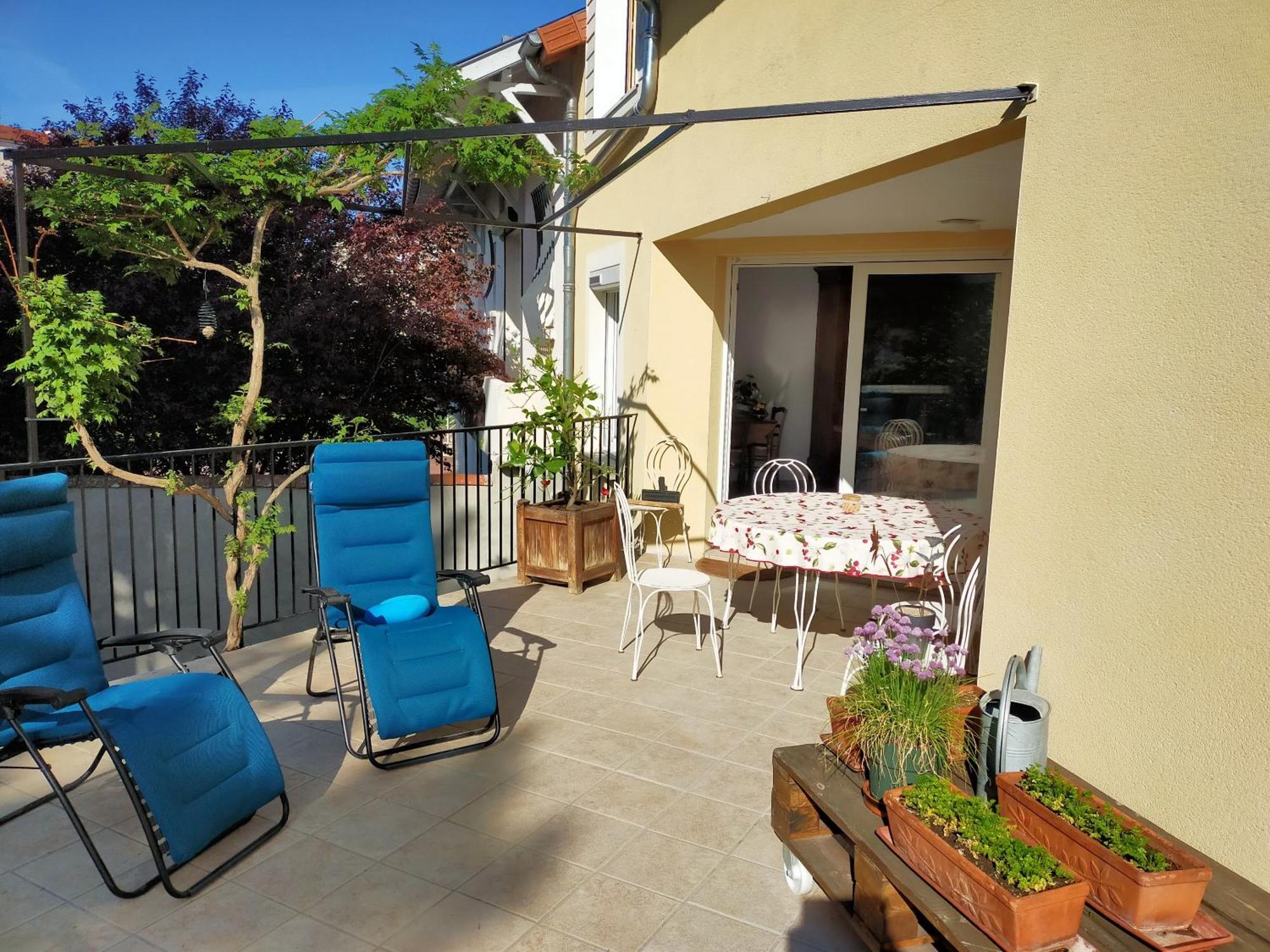 Bed and Breakfast Le Jardin Du Dolaizon Le Puy-en-Velay Esterno foto